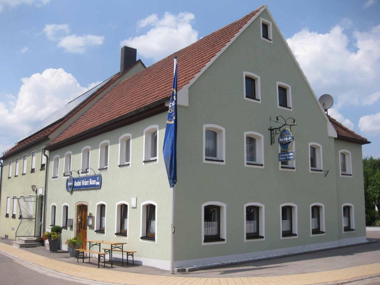Gasthof Gruener Baum Oberlangfurth Exterior foto