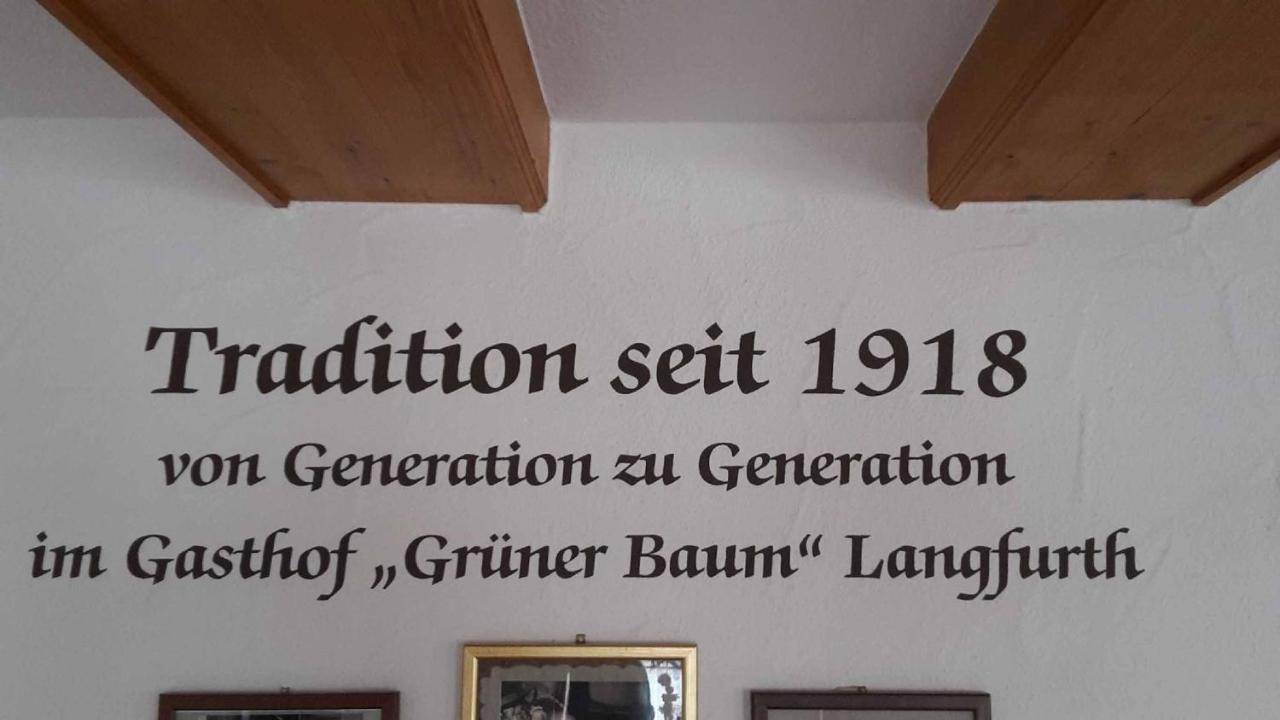 Gasthof Gruener Baum Oberlangfurth Exterior foto